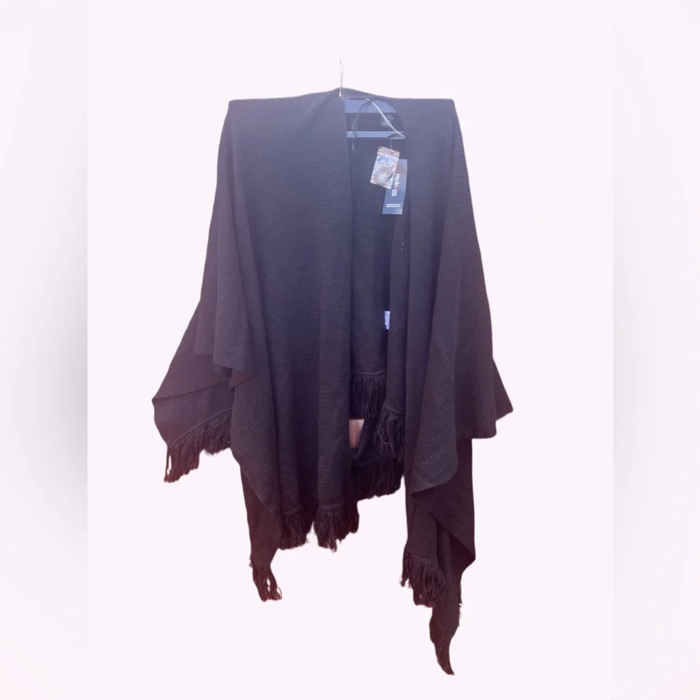 Elegant Vintage Soul Black Retro Shawl Poncho Wrap with Fringe Deadstock NWT NEW